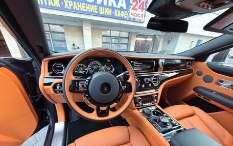 Rolls-Royce Ghost Series II рестайлинг, 2023 год, 37 000 000 рублей, 19 фотография