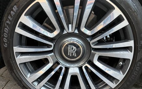 Rolls-Royce Ghost Series II рестайлинг, 2023 год, 37 000 000 рублей, 24 фотография