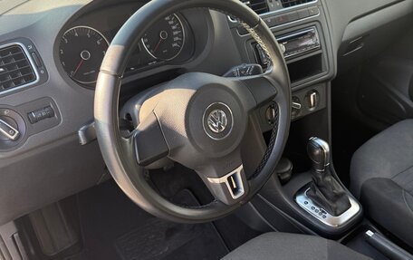 Volkswagen Polo VI (EU Market), 2012 год, 850 000 рублей, 7 фотография