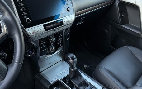 Toyota Land Cruiser Prado 150 рестайлинг 2, 2021 год, 6 900 000 рублей, 32 фотография