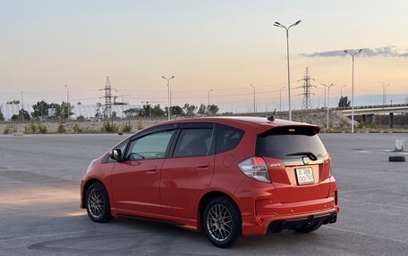 Honda Fit III, 2011 год, 1 080 000 рублей, 4 фотография