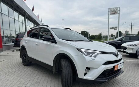 Toyota RAV4, 2019 год, 2 519 000 рублей, 3 фотография