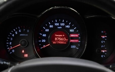 KIA Rio III рестайлинг, 2013 год, 849 000 рублей, 23 фотография