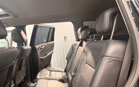 Mercedes-Benz GL-Класс, 2015 год, 2 300 000 рублей, 10 фотография