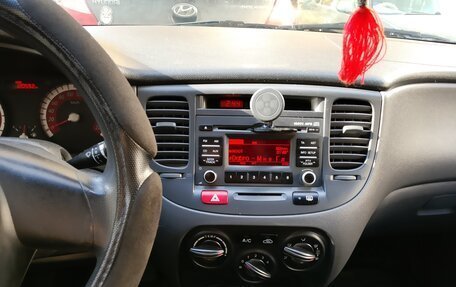 KIA Rio II, 2009 год, 570 000 рублей, 10 фотография