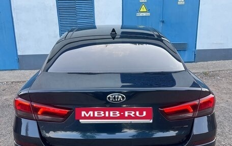 KIA Optima IV, 2018 год, 1 900 000 рублей, 2 фотография