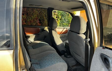 Chevrolet Niva I рестайлинг, 2004 год, 200 000 рублей, 8 фотография