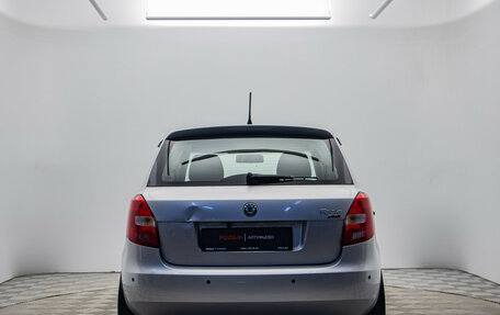 Skoda Fabia II, 2011 год, 780 000 рублей, 6 фотография