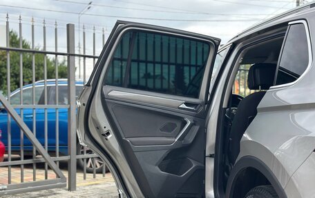 Volkswagen Tiguan II, 2018 год, 2 349 000 рублей, 16 фотография