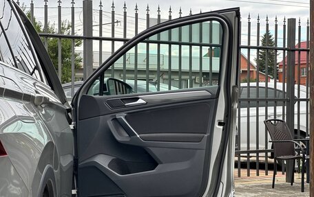 Volkswagen Tiguan II, 2018 год, 2 349 000 рублей, 23 фотография