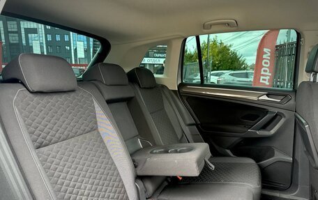 Volkswagen Tiguan II, 2018 год, 2 349 000 рублей, 28 фотография