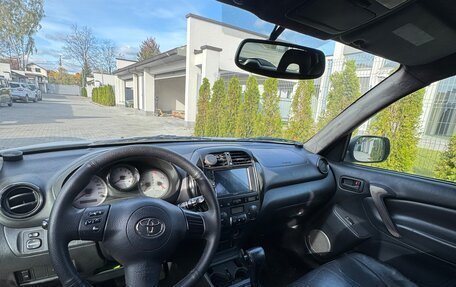 Toyota RAV4, 2004 год, 600 000 рублей, 5 фотография