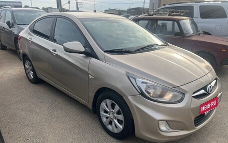 Hyundai Solaris II рестайлинг, 2011 год, 589 000 рублей, 6 фотография