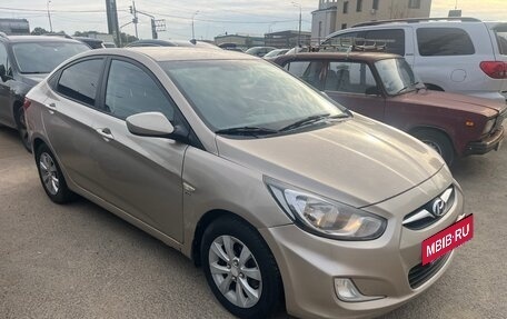 Hyundai Solaris II рестайлинг, 2011 год, 589 000 рублей, 8 фотография