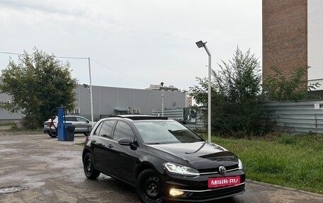 Volkswagen Golf VII, 2019 год, 1 850 000 рублей, 2 фотография