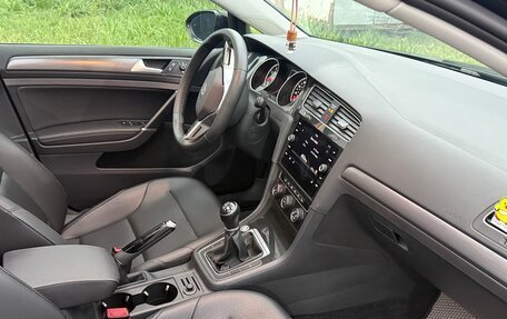 Volkswagen Golf VII, 2019 год, 1 850 000 рублей, 20 фотография