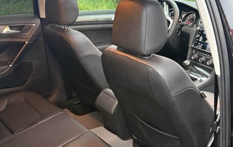 Volkswagen Golf VII, 2019 год, 1 850 000 рублей, 19 фотография
