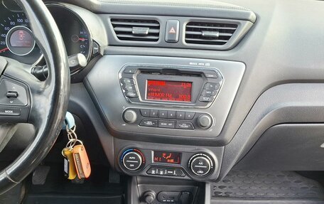 KIA Rio III рестайлинг, 2013 год, 793 000 рублей, 14 фотография
