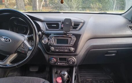 KIA Rio III рестайлинг, 2013 год, 920 000 рублей, 4 фотография