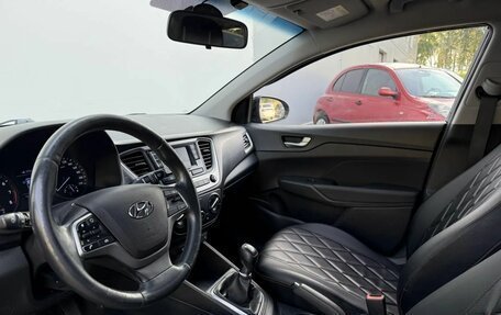 Hyundai Solaris II рестайлинг, 2018 год, 1 190 000 рублей, 9 фотография