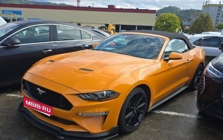 Ford Mustang VI рестайлинг, 2019 год, 2 104 000 рублей, 3 фотография