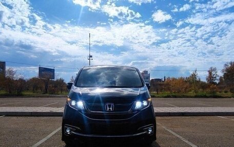 Honda Stepwgn IV, 2015 год, 1 380 000 рублей, 3 фотография