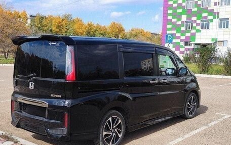 Honda Stepwgn IV, 2015 год, 1 380 000 рублей, 5 фотография