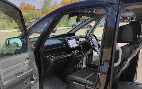 Honda Stepwgn IV, 2015 год, 1 380 000 рублей, 10 фотография