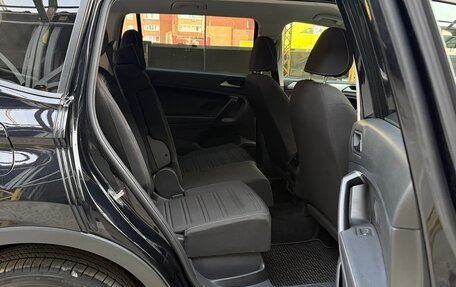 Volkswagen Tiguan II, 2023 год, 3 980 000 рублей, 24 фотография