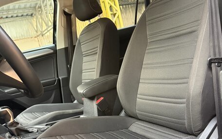 Volkswagen Tiguan II, 2023 год, 3 980 000 рублей, 38 фотография