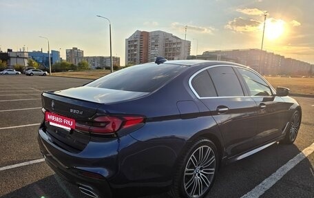 BMW 5 серия, 2018 год, 4 400 000 рублей, 4 фотография