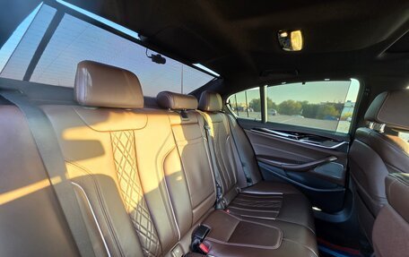 BMW 5 серия, 2018 год, 4 400 000 рублей, 18 фотография