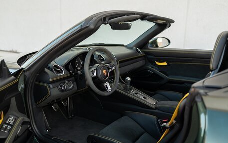 Porsche 718 Spyder, 2022 год, 17 900 000 рублей, 11 фотография