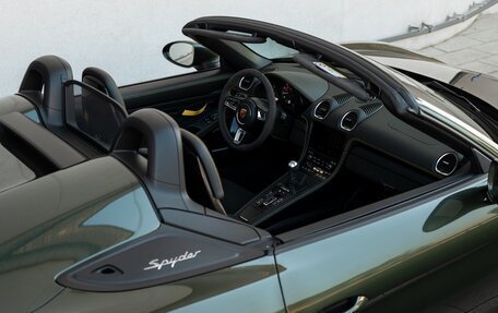 Porsche 718 Spyder, 2022 год, 17 900 000 рублей, 9 фотография