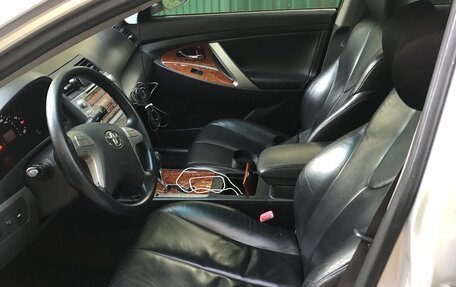 Toyota Camry, 2008 год, 1 160 000 рублей, 8 фотография