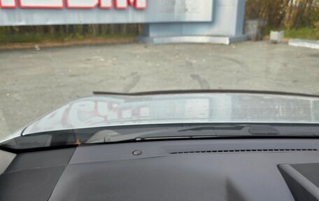 Toyota Land Cruiser Prado 150 рестайлинг 2, 2011 год, 2 840 000 рублей, 19 фотография