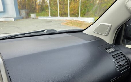 Toyota Land Cruiser Prado 150 рестайлинг 2, 2011 год, 2 840 000 рублей, 18 фотография