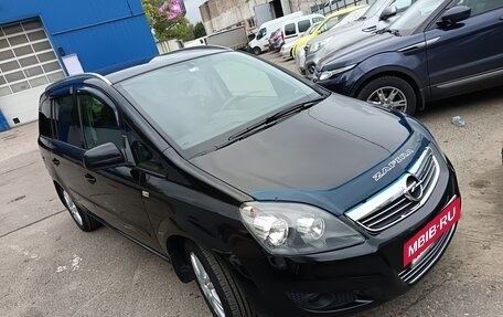 Opel Zafira B, 2012 год, 1 000 150 рублей, 3 фотография