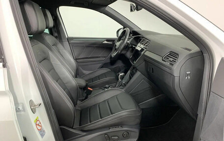 Volkswagen Tiguan II, 2021 год, 3 500 000 рублей, 13 фотография