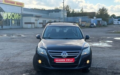 Volkswagen Tiguan I, 2010 год, 775 000 рублей, 2 фотография