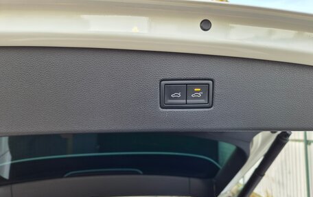 Volkswagen Tiguan II, 2019 год, 3 250 000 рублей, 12 фотография
