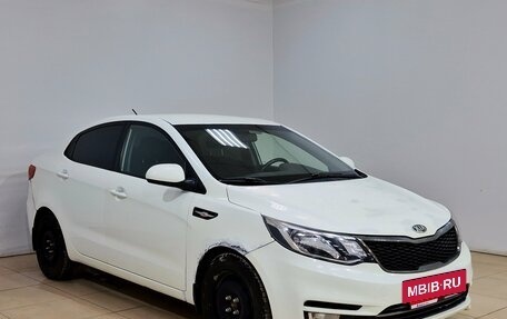 KIA Rio III рестайлинг, 2016 год, 695 000 рублей, 6 фотография