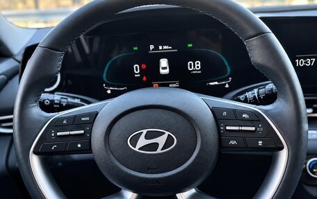 Hyundai Elantra, 2023 год, 1 720 000 рублей, 9 фотография