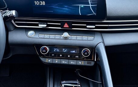 Hyundai Elantra, 2023 год, 1 720 000 рублей, 10 фотография