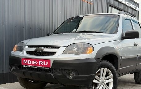 Chevrolet Niva I рестайлинг, 2018 год, 790 000 рублей, 6 фотография
