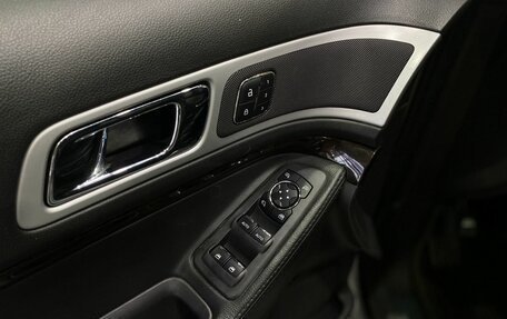 Ford Explorer VI, 2012 год, 1 549 900 рублей, 25 фотография