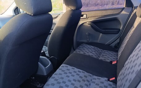 Ford Focus II рестайлинг, 2009 год, 499 000 рублей, 8 фотография
