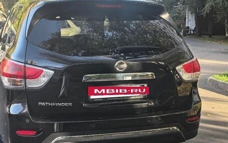 Nissan Pathfinder, 2015 год, 1 400 000 рублей, 22 фотография