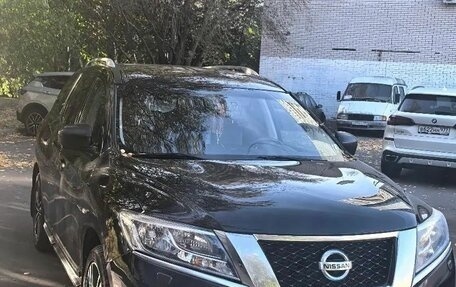Nissan Pathfinder, 2015 год, 1 400 000 рублей, 35 фотография