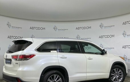 Toyota Highlander III, 2014 год, 2 497 700 рублей, 2 фотография